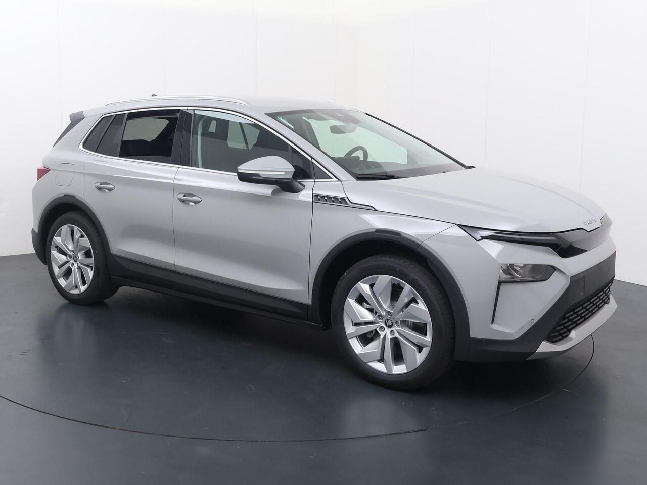 Skoda Elroq 60 Business Edition Tour 204 PK | Trekhaak | Business Upgrade Clever | 19" lichtmetalen velgen | Navigatie | ¤ 2.950 Tourvoordeel |