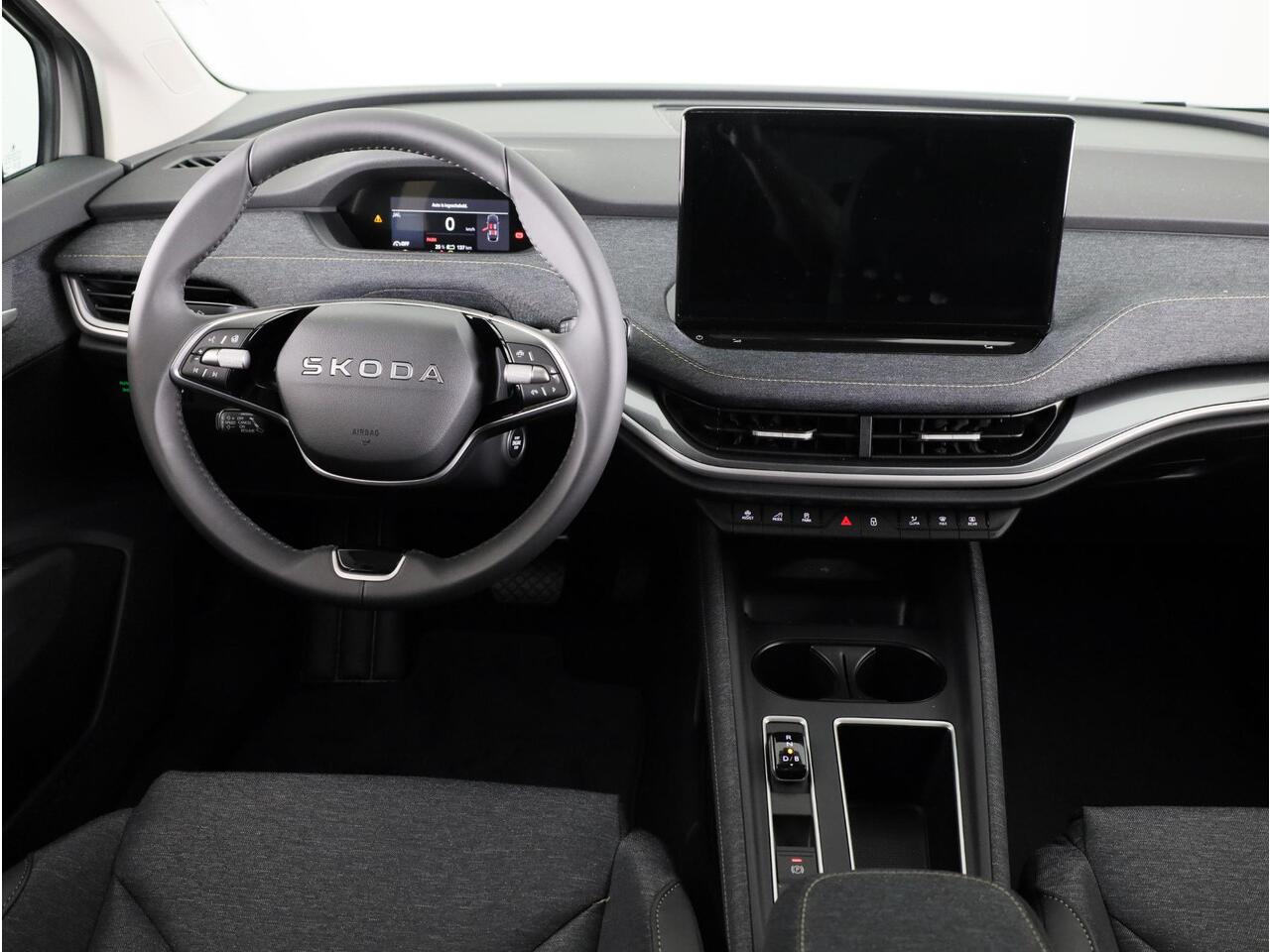 Skoda Elroq 60 Business Edition Tour 204 pk | Trekhaak | Business Upgrade Pakket - CLEVER | 20 inch lichtmetalen velgen | Adaptive Cruise Control | Dode hoeksensor | Bagage scheidingsnet