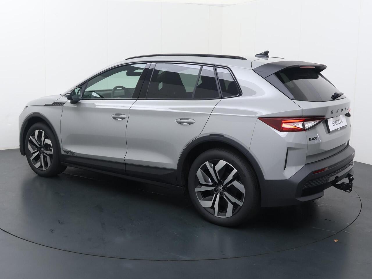 Skoda Elroq 60 Sportline 204 PK | Wegklapbare Trekhaak | 20" Lichtmetalen velgen | Side Assist | Camera |