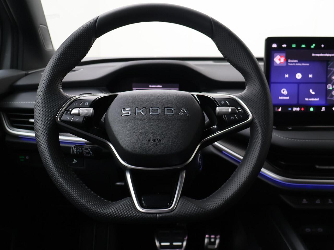 Skoda Elroq 60 Sportline 204 PK | Wegklapbare Trekhaak | 20" Lichtmetalen velgen | Side Assist | Camera |