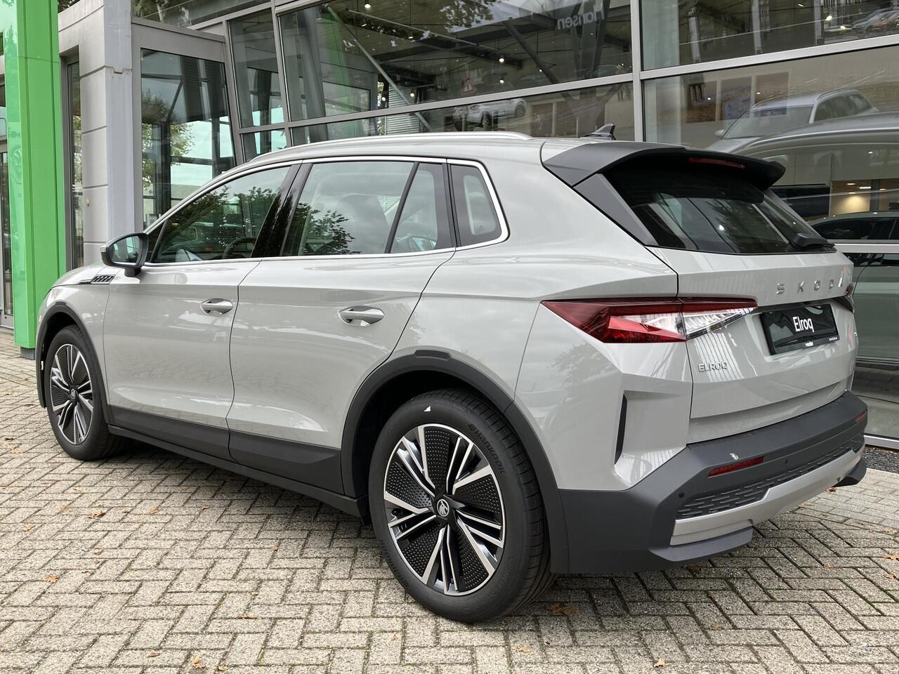 Skoda Elroq 60 Business Edition 204 PK 20" Lichtmetalen velgen | Navigatie | Camera |