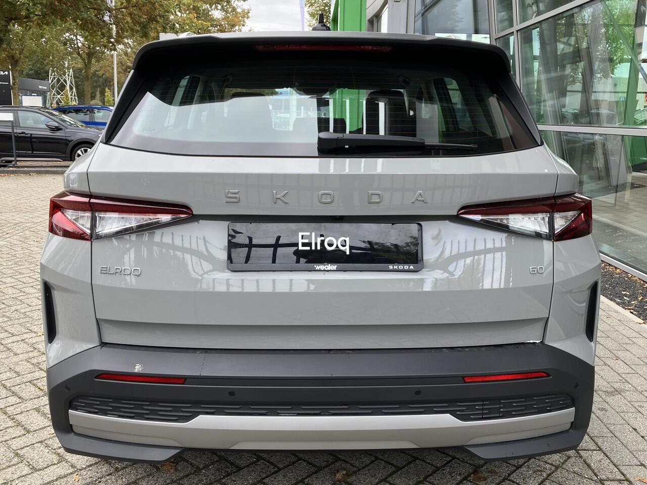 Skoda Elroq 60 Business Edition 204 PK 20" Lichtmetalen velgen | Navigatie | Camera |