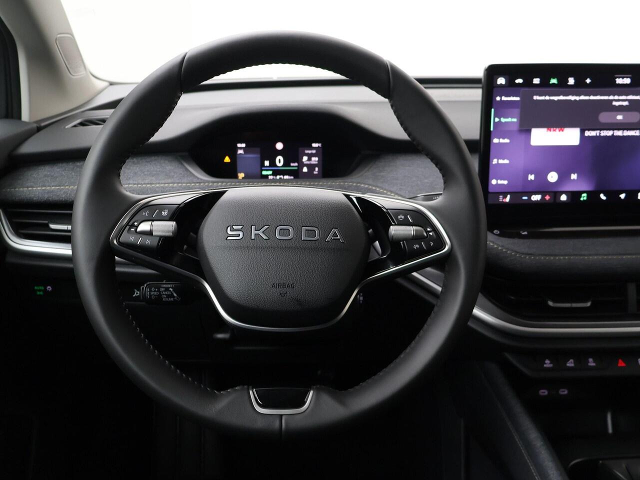 Skoda Elroq 60 Business Edition Tour 204 PK | Trekhaak | Business Upgrade Clever | 20" lichtmetalen velgen | Navigatie | ¤ 2.950 Tourvoordeel |