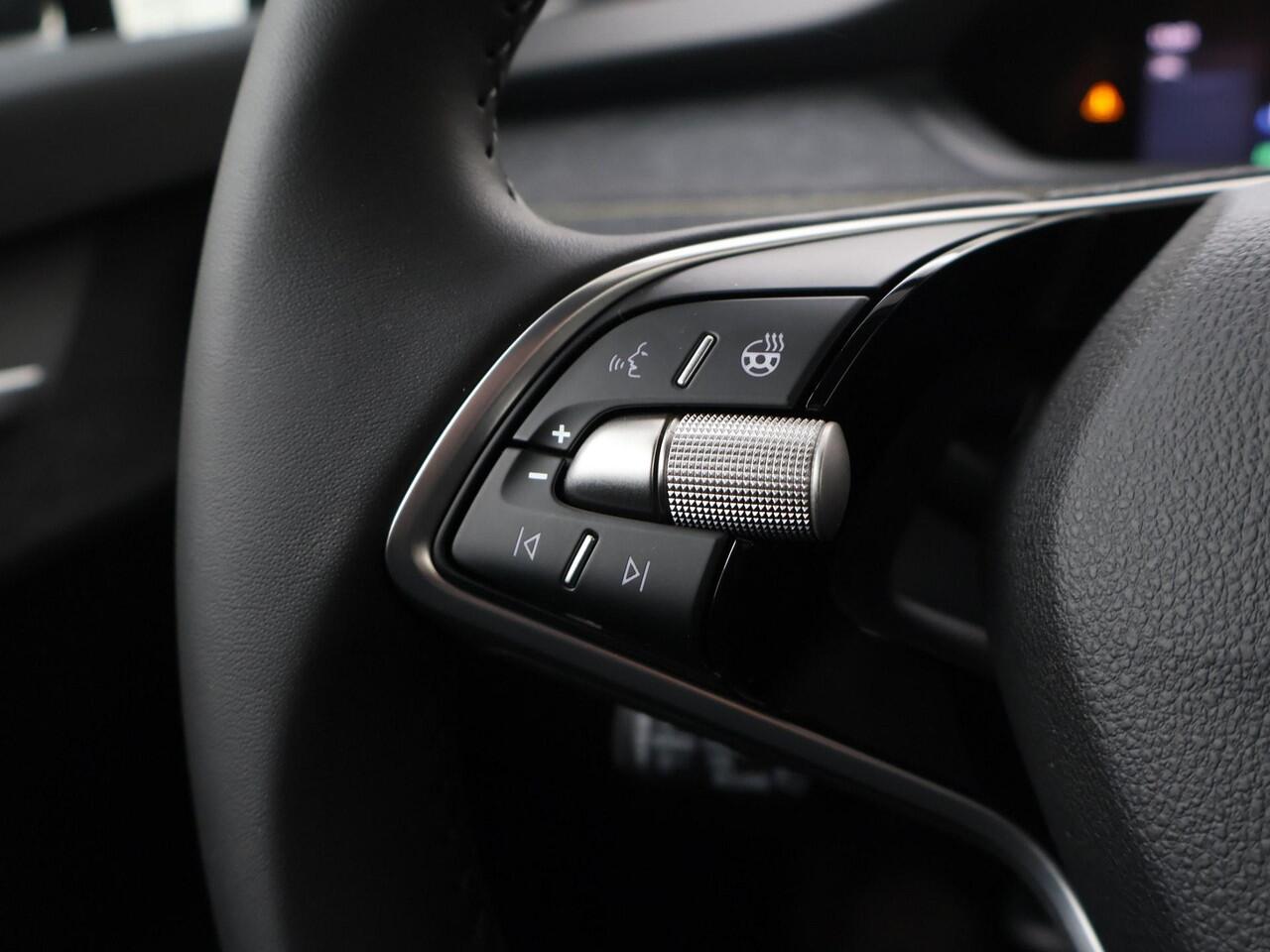 Skoda Elroq 60 Business Edition Tour 204 PK | Trekhaak | Business Upgrade Clever | 20" lichtmetalen velgen | Navigatie | ¤ 2.950 Tourvoordeel |