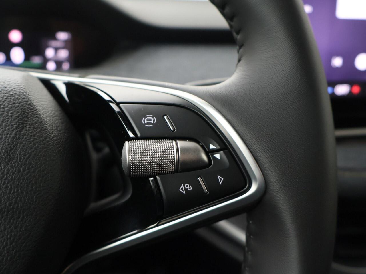 Skoda Elroq 60 Business Edition Tour 204 PK | Trekhaak | Business Upgrade Clever | 20" lichtmetalen velgen | Navigatie | ¤ 2.950 Tourvoordeel |