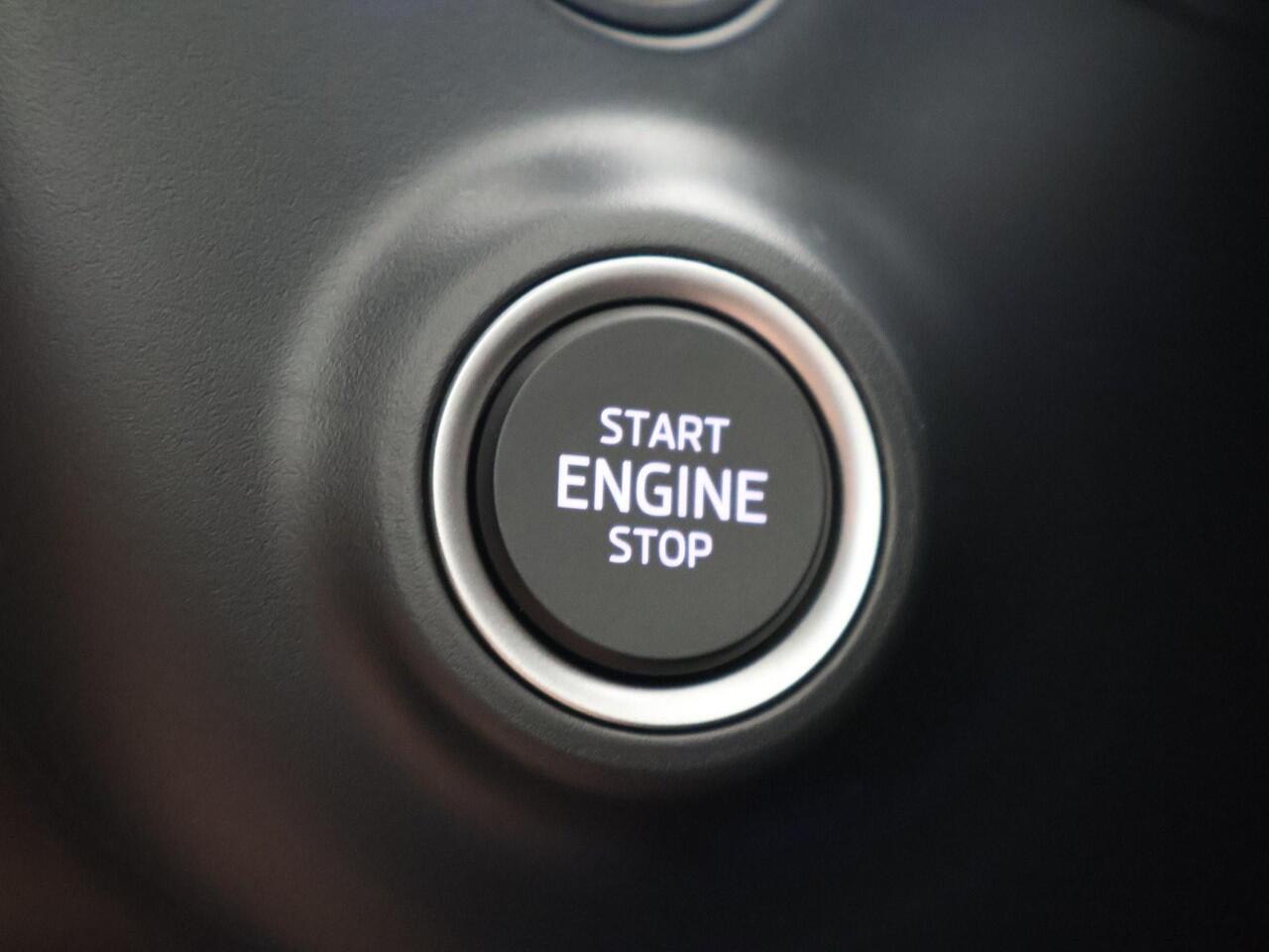 Skoda Elroq 60 Business Edition Tour 204 PK | Trekhaak | Business Upgrade Clever | 20" lichtmetalen velgen | Navigatie | ¤ 2.950 Tourvoordeel |