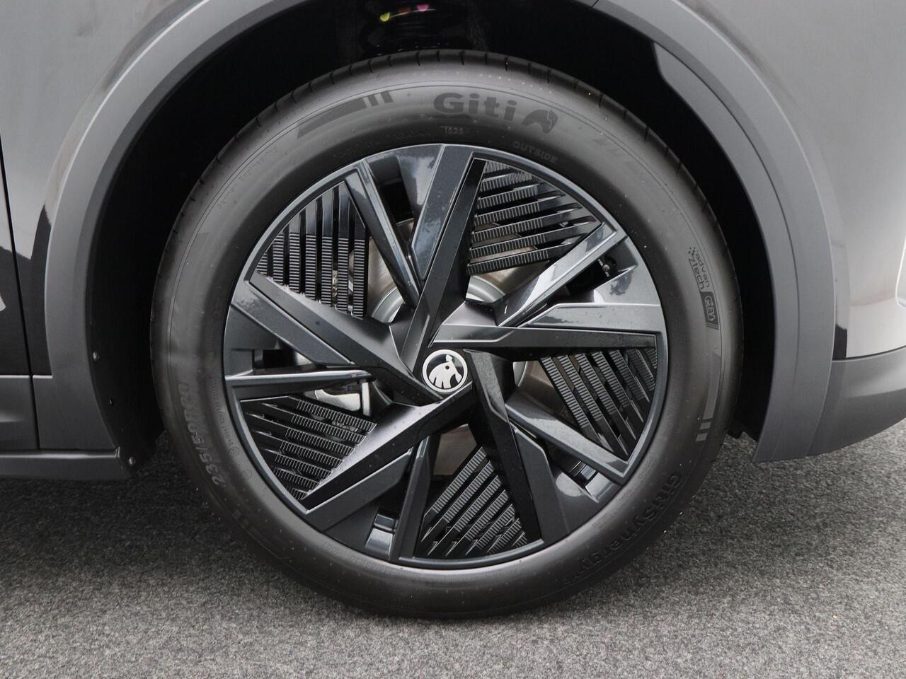 Skoda Elroq RS 85 | 340 PK 4x4 | Trekhaak | Head-up display | Canton audio | 360 camera