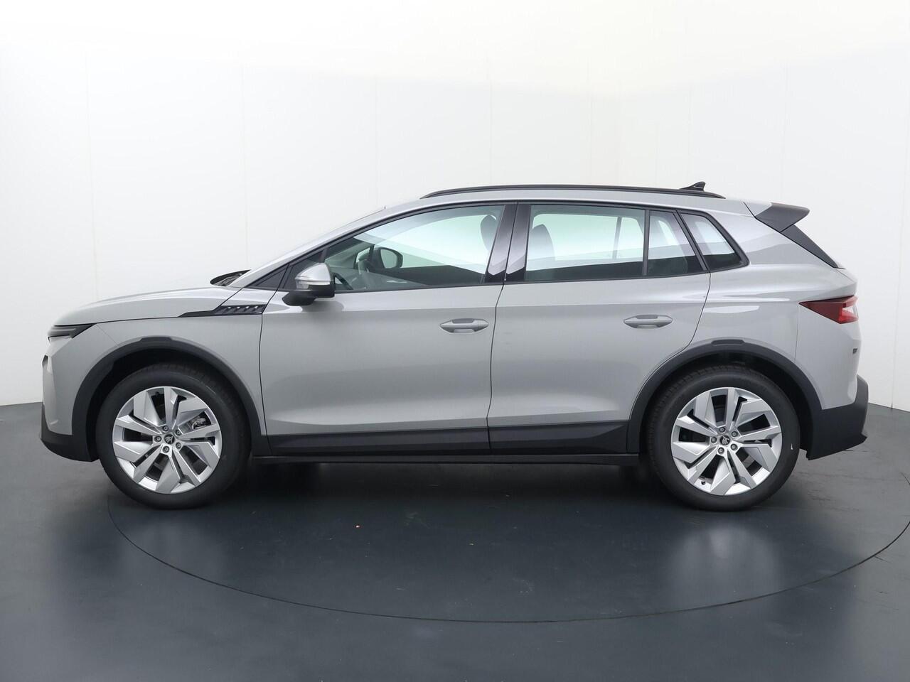 Skoda Elroq 55 Selection 170 PK | Achteruitrijcamera | Wireless Carplay & Android auto | 19" lichtmetalen velgen |