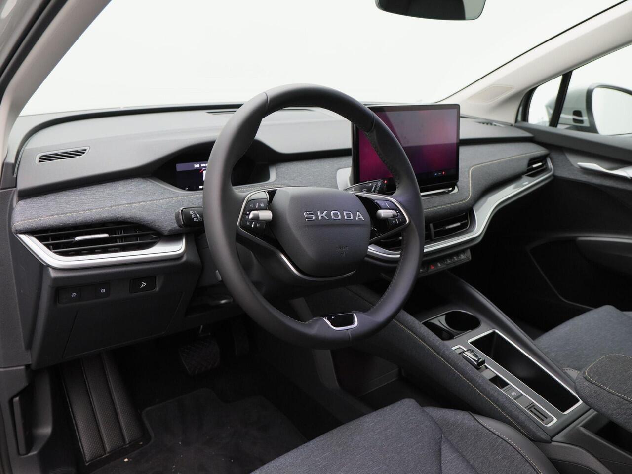 Skoda Elroq Business Edition Tour 60 | 204 PK | Trekhaak | Stoelverwarming | Adaptive cruise control | Navigatie