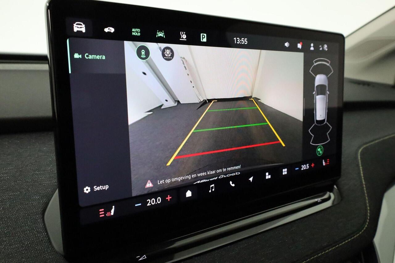 Skoda Elroq Business Edition 150 kW / 204 pk Adaptive Cruise Control | Stoelverwarming | Stuurverwarming | Navigatiesysteem | Draadloze Apple Carplay / Android Auto |