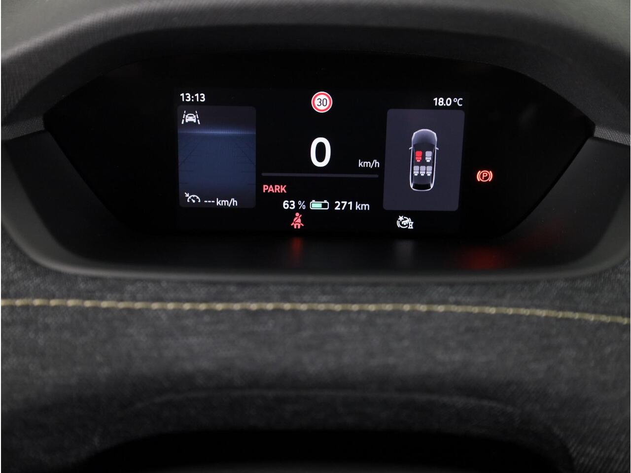 Skoda Elroq 60 Business Edition 204pk | SoH 100% | Blind Spot | Navi | Camera | Cruise Control | Park Assist | Stoelverwarming