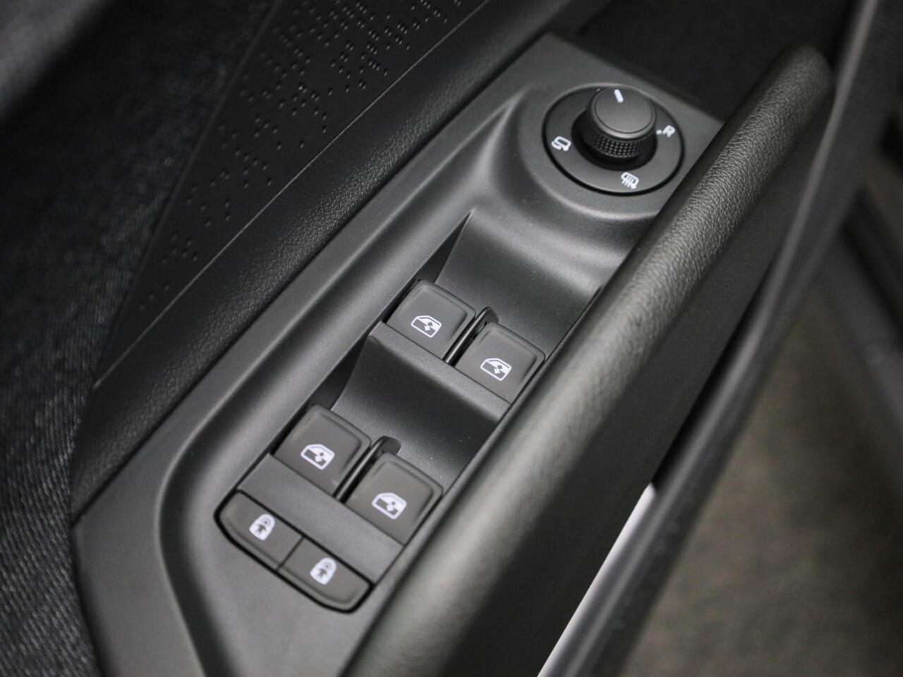 Skoda Elroq 60 Business Edition Tour | 20 inch Vega Velgen | Trekhaak, wegklapbaar | Private lease ¤439,- p/m |