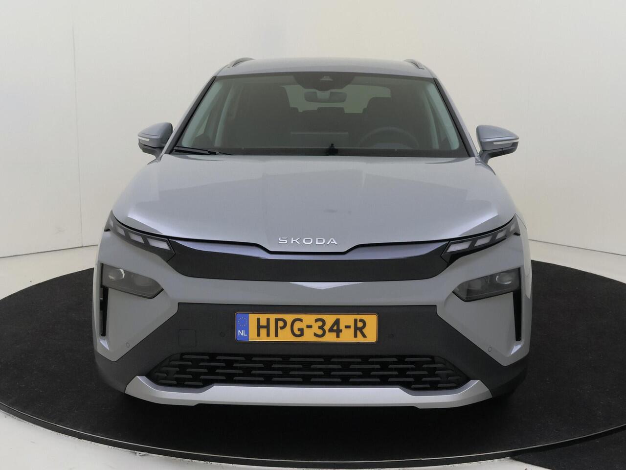 Skoda Elroq 85 Business Edition | Keyless | Stoel- en stuurwielverwarming | LED matrix verlichting | Dodehoek detectie | Achteruitrijcamera | Navigatie | Adaptieve cruise control |