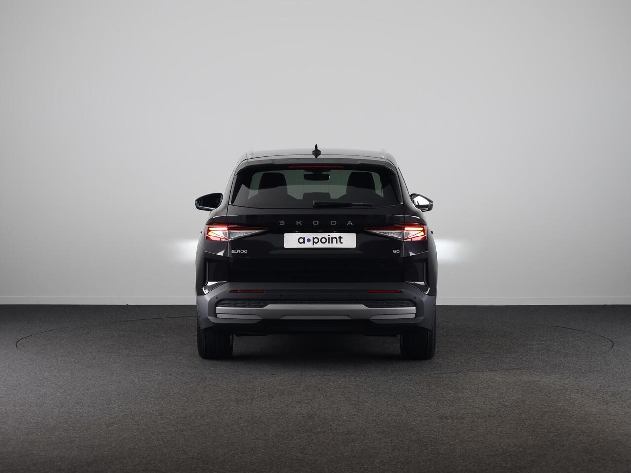 Skoda Elroq 60 Business Edition - Tour 204pk | Trekhaak | 20 inch | Stoelverwarming | Adaptive Cruise Control | Blind Spot