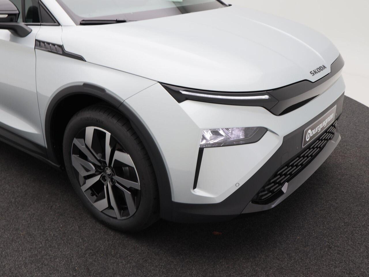 Skoda Elroq Sportline 85 | 286 PK | Trekhaak | Keyless | Stoelverwarming | Adaptive cruise control