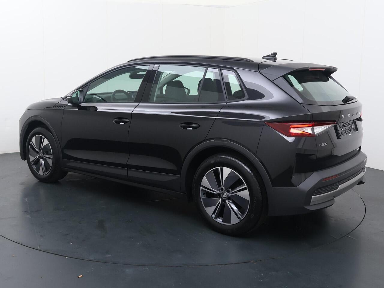 Skoda Elroq 55 Selection 170 PK | Achteruitrijcamera | Wireless Carplay & Android auto | 19" lichtmetalen velgen |