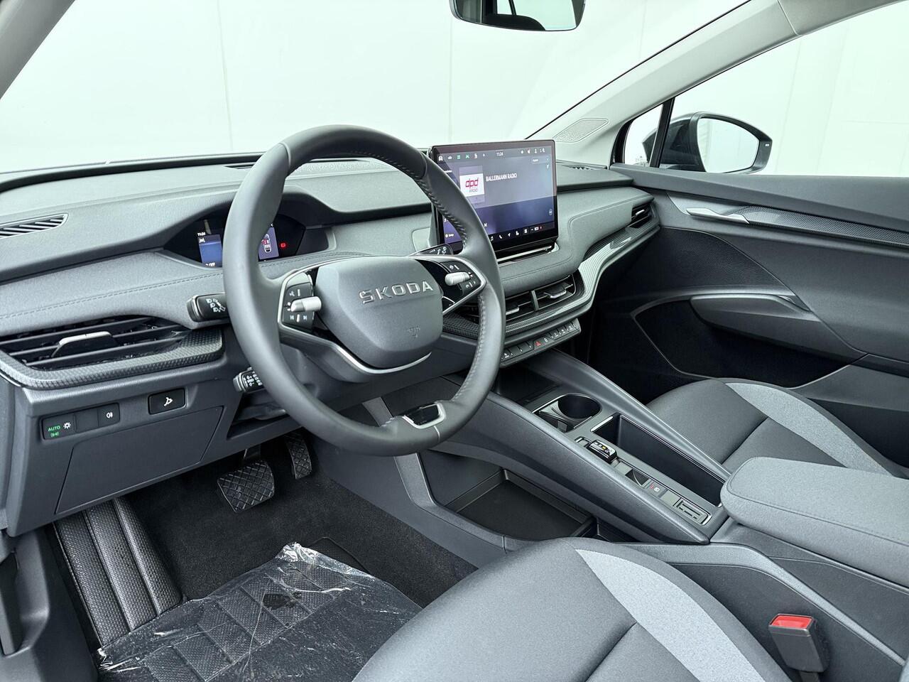 Skoda Elroq 55 Selection 170 PK | Achteruitrijcamera | Wireless Carplay & Android auto | 19" lichtmetalen velgen |