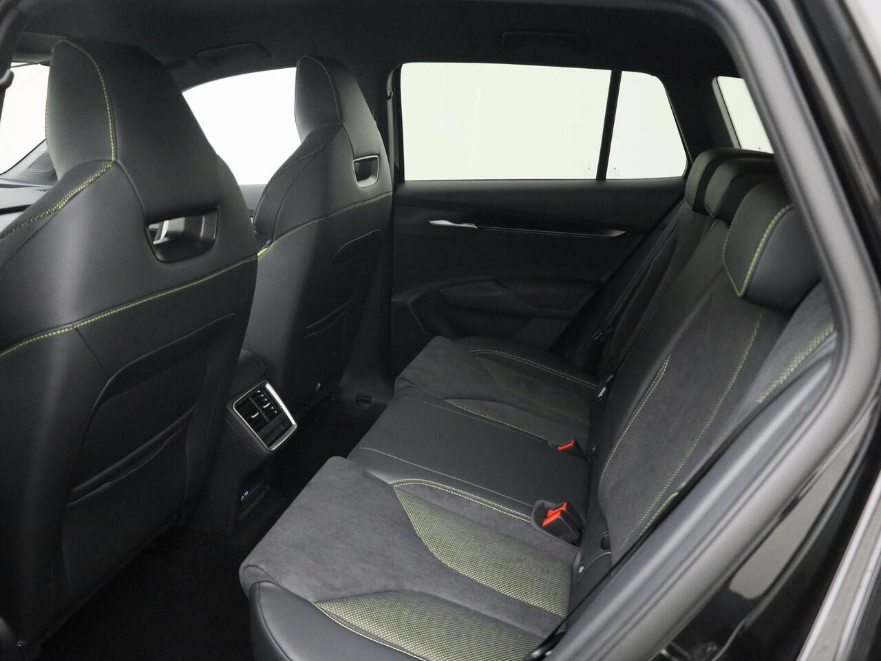 Skoda Elroq RS 340PK 4x4 Elektrische aandrijving | 20" inch velgen Draconis | ¤3000,- euro inruilpremie