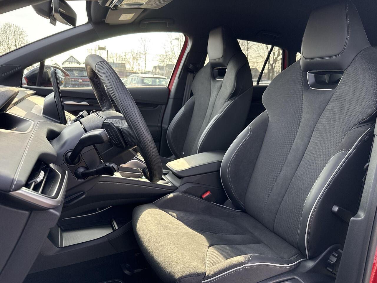 Skoda Elroq 85 Sportline Elektrische aandrijving | Business Upgrade Plus Pakket | Trekhaak wegklapbaar | Light band | ¤3000,- inruilpremie