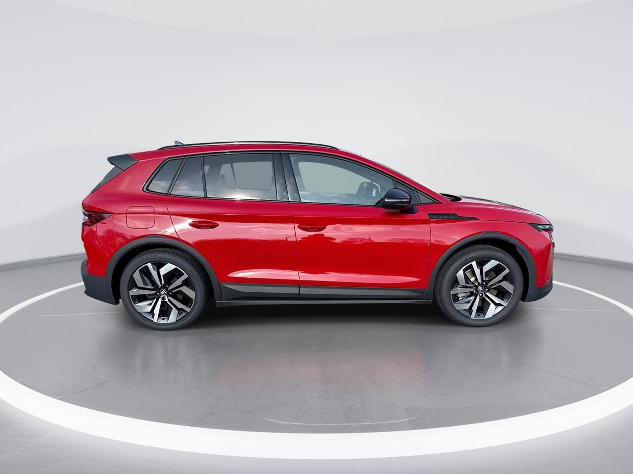 Skoda Elroq 85 Sportline Elektrische aandrijving | Business Upgrade Plus Pakket | Trekhaak wegklapbaar | Light band | ¤3000,- inruilpremie