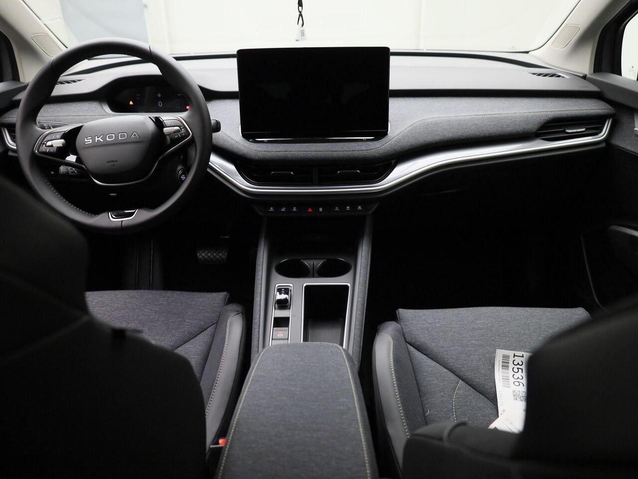 Skoda Elroq 60 Business Edition | Business upgrade - Clever | Trekhaak wegklapbaar | 19 inch velgen Regulus | ¤3000,- inruilpremie