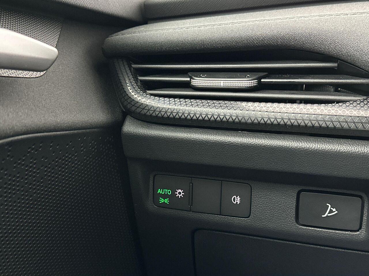 Skoda Elroq Selection Elektromotor 125 kW / 170 PK SUV Elektri