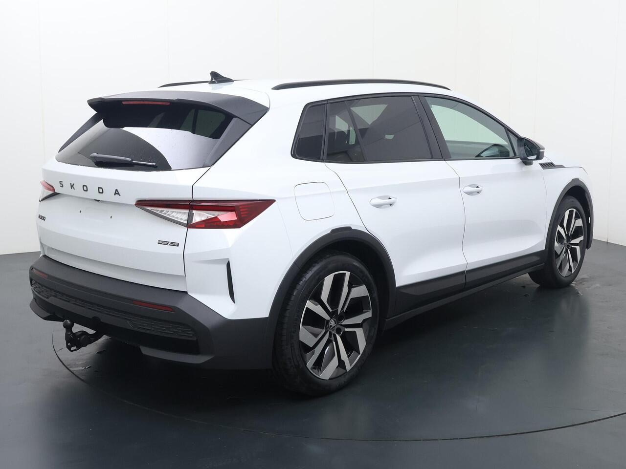 Skoda Elroq 85 Sportline 286 PK | Trekhaak | Led Matrix | Elektrische achterklep | Verlichte Grille |