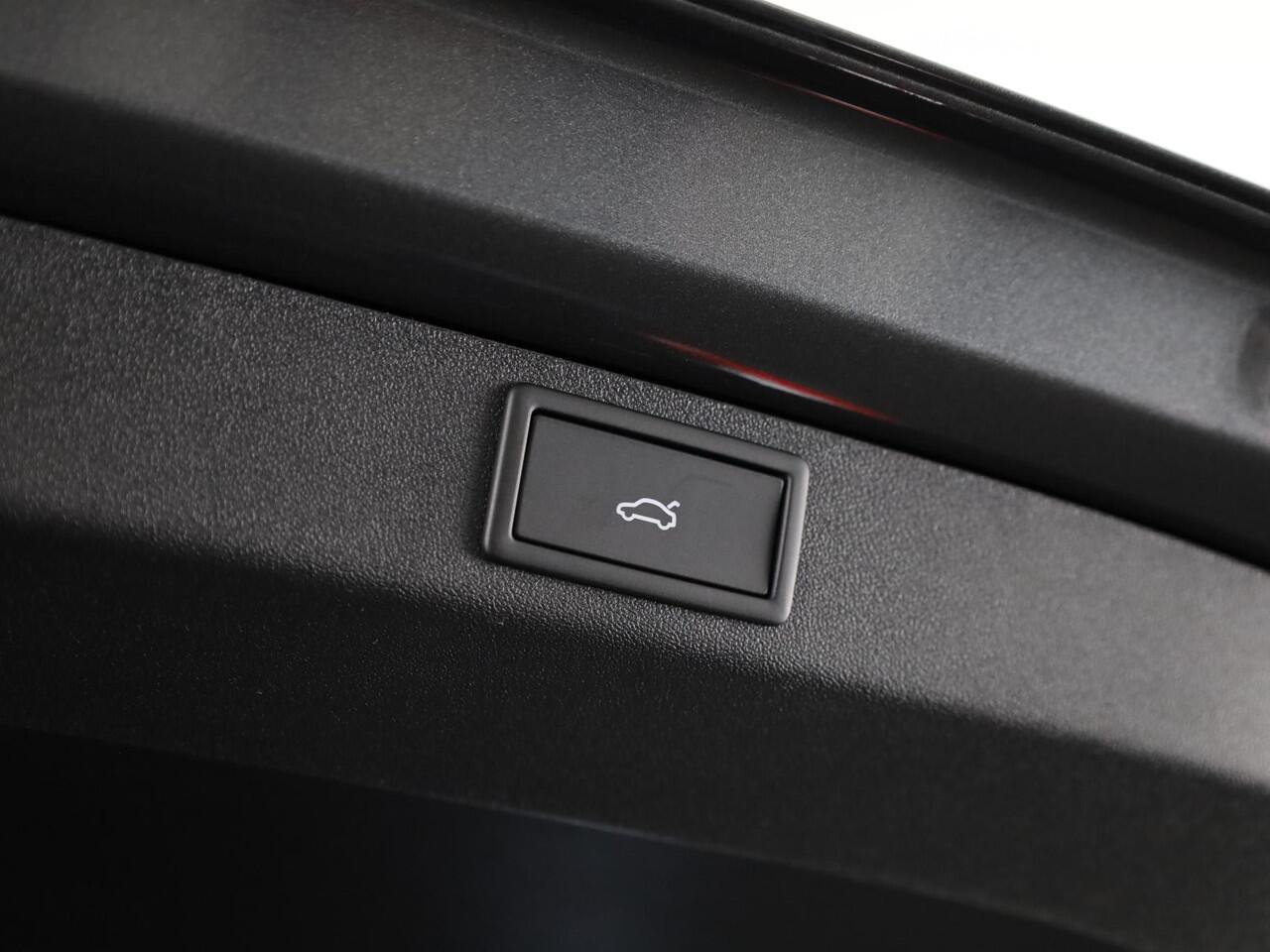 Skoda Elroq 60 Sportline 204pk Advanced | 21 inch | Elek. stoel | Canton Sound | Elek. achterklep |