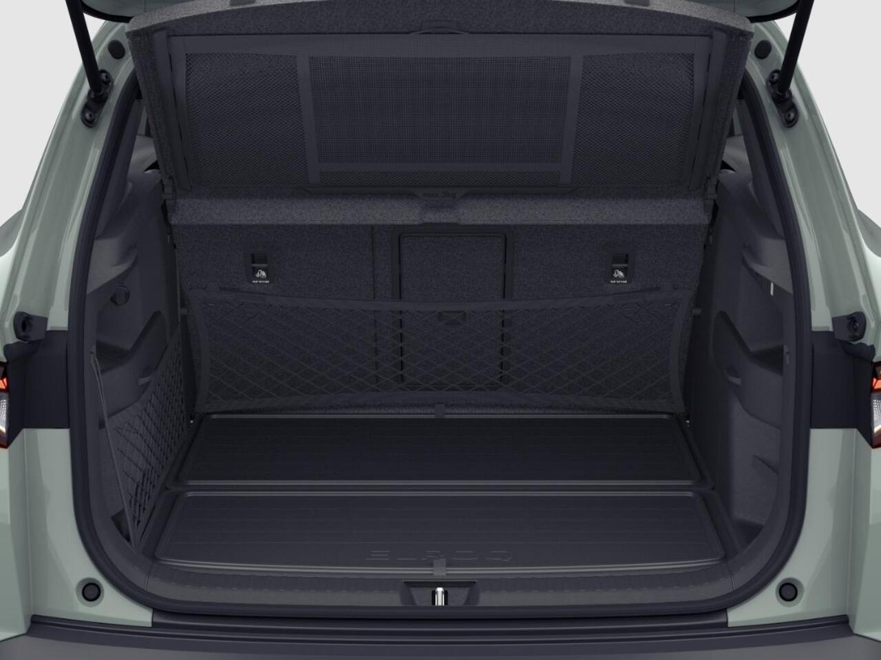 Skoda Elroq Sportline Elektromotor 210 kW / 286 PK SUV Elektri sch | Timiano Green | Trekhaak | Light band | 3000,- inruilbonus