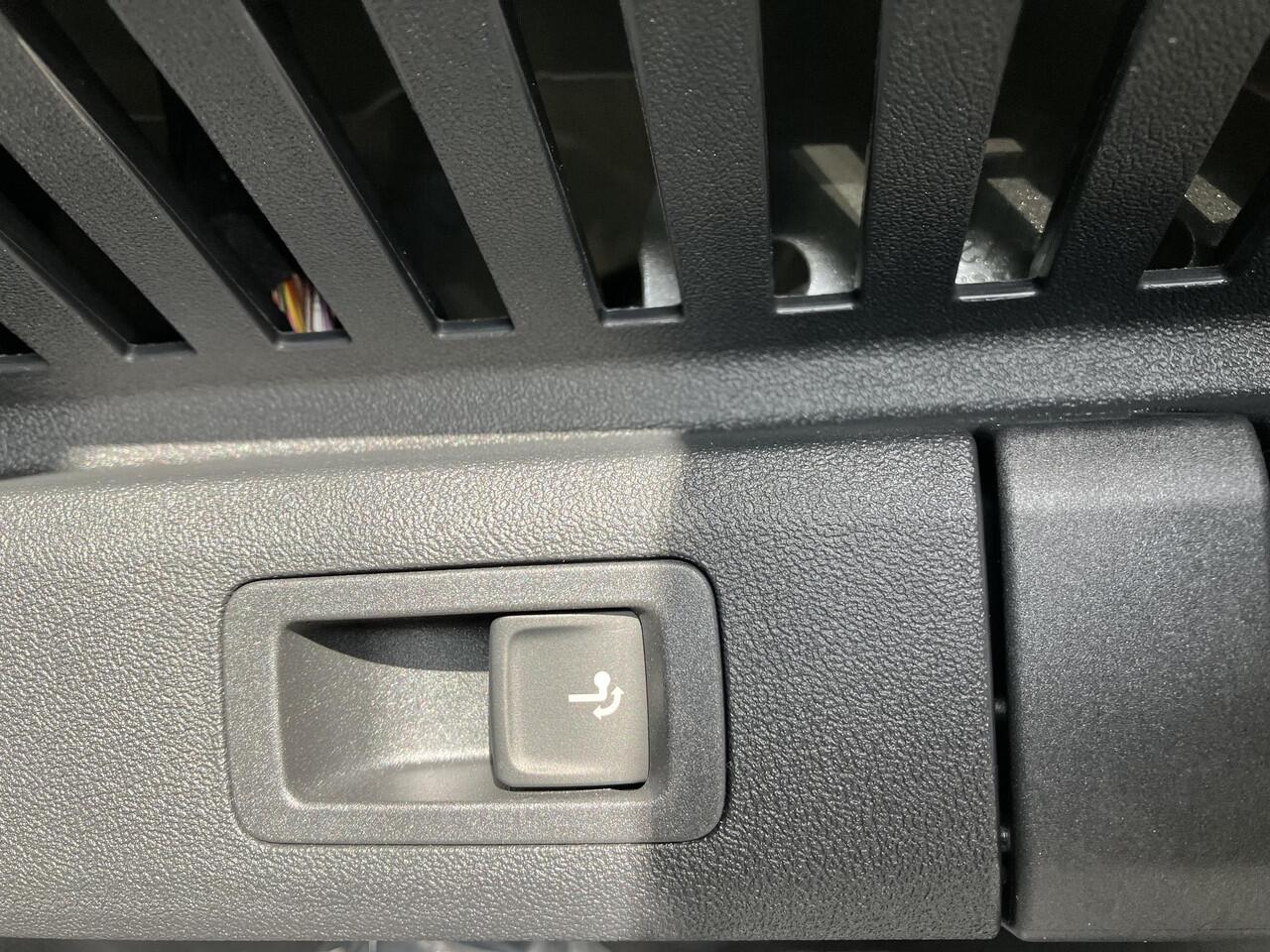 Skoda Elroq 85 Business Edition 286 PK | Trekhaak | Led Matrix | Elektrische achterklep | Verlichte Grille |