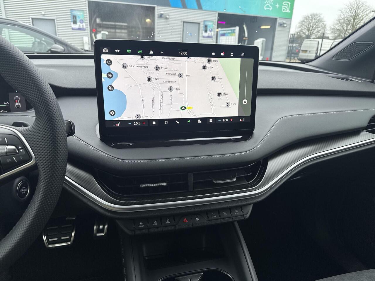 Skoda Elroq Sportline Elektromotor 210 kW / 286 PK SUV Elektri sch | Steel Grey | Trekhaak wegklapbaar | 3000,- inruilbonus