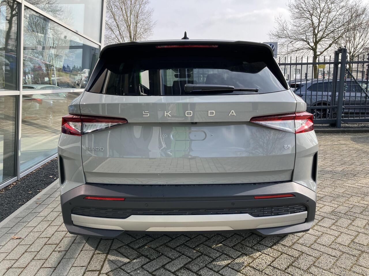Skoda Elroq 85 Business Edition 286 PK | Trekhaak | Led Matrix | Elektrische achterklep | Verlichte Grille |