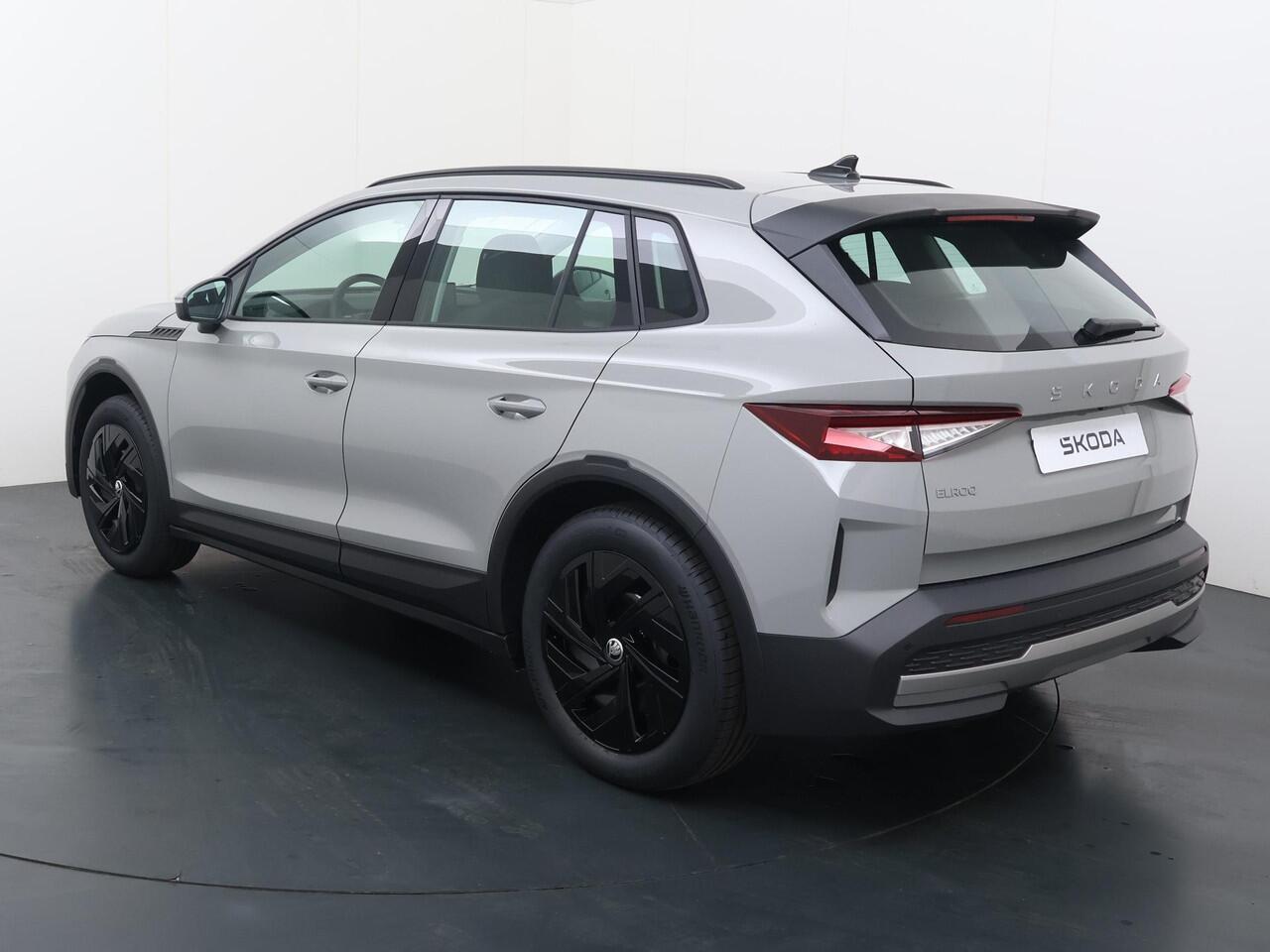 Skoda Elroq 50 Limited 170 PK | 4.000 Inruilpremie | Achteruitrijcamera | Wireless Carplay & Android auto | Trekhaak |