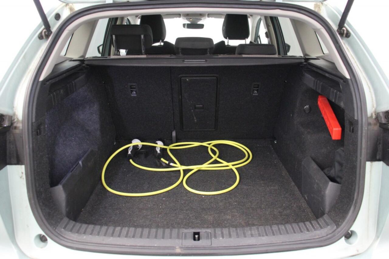 Skoda Enyaq IV 80 - Carplay, Navi, Cruise, Camera, Afn. Trekhaak, SOH 91%