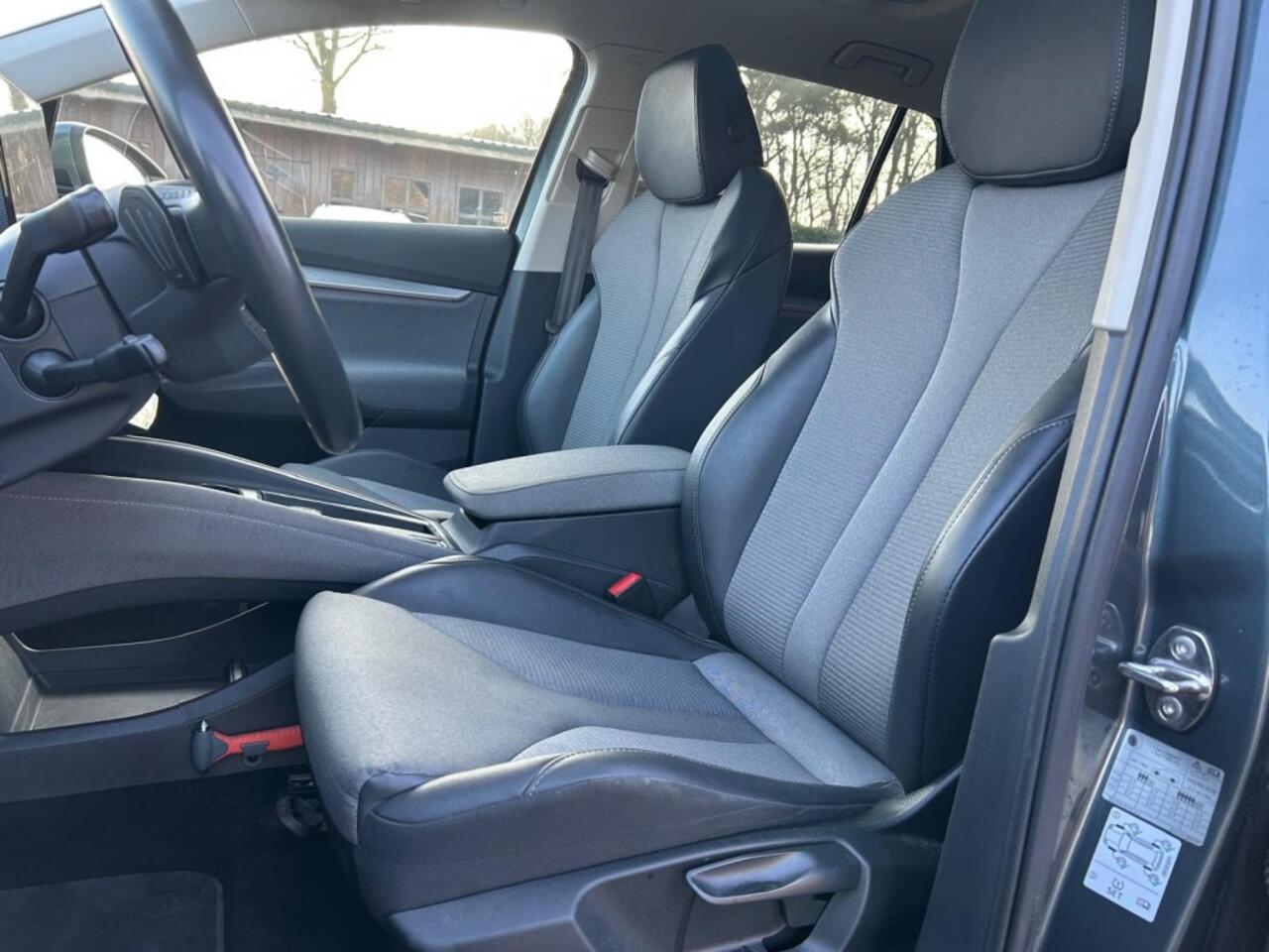 Skoda Enyaq 80 Camera, Apple Carplay, Crystal Lightning, Pano