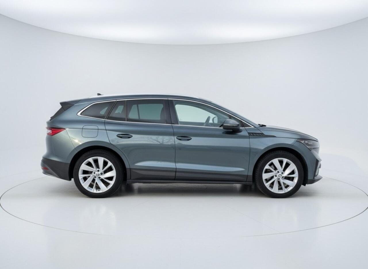 Skoda Enyaq 80 Camera, Apple Carplay, Crystal Lightning, Pano