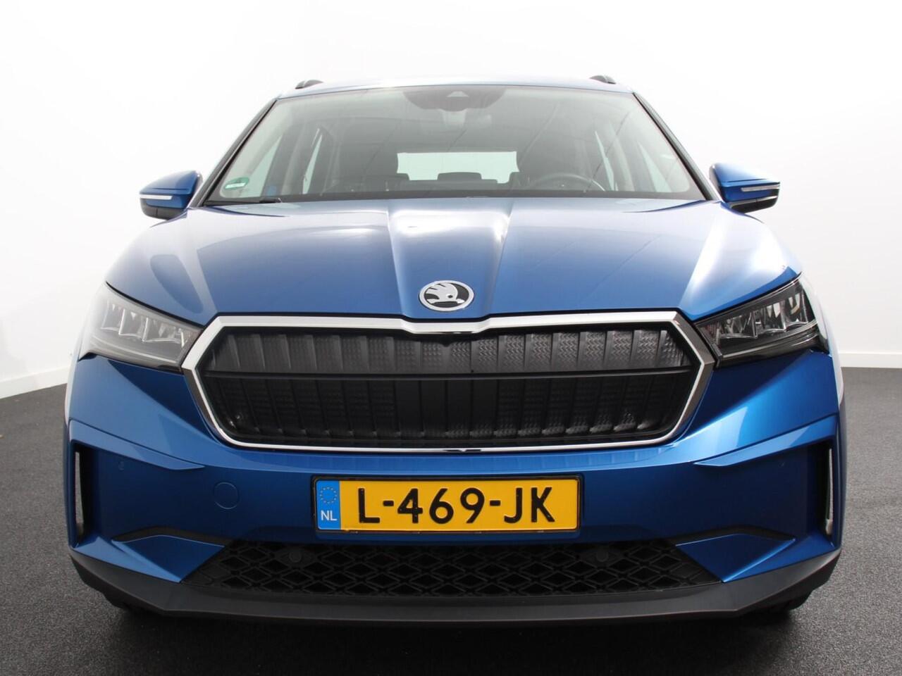 Skoda Enyaq iV 60 Airco Navi Carplay Adaptive Cruise Control Park Pack + Camera Full LED Stoel/Stuurverwarming
