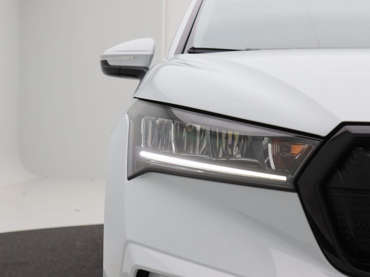 Skoda Enyaq iV 60 180 Pk Automaat | SOH 95% | CarPlay | Stoel- & Stuurverwarming | Climate | Cruise | 20 inch | 81.080 Km!!