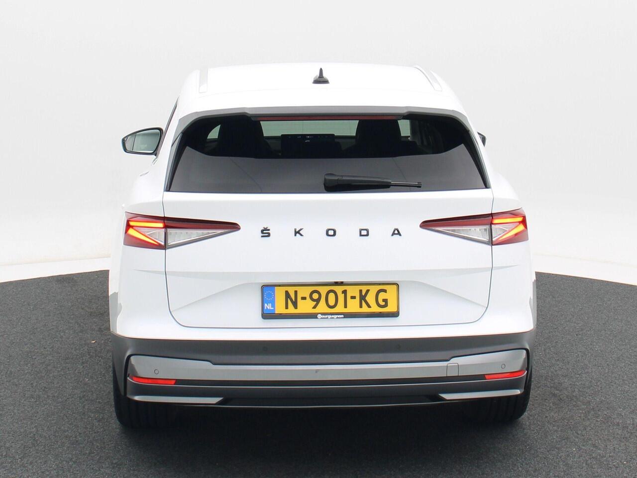 Skoda Enyaq iV 60 180 Pk Automaat | SOH 95% | CarPlay | Stoel- & Stuurverwarming | Climate | Cruise | 20 inch | 81.080 Km!!