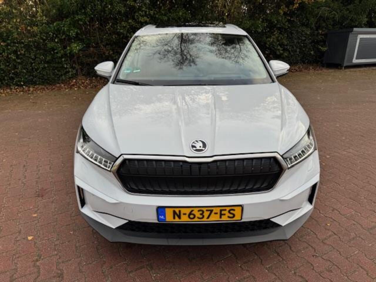 Skoda Enyaq iV 80 BEV 77KWH 204PK SOH 93% PLUS COMFORT THAAK/PANO/LEER/LED/ACARPLAY