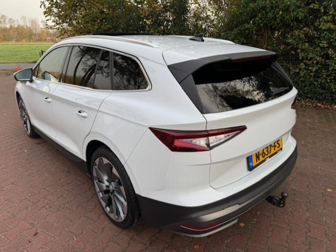 Skoda Enyaq iV 80 BEV 77KWH 204PK SOH 93% PLUS COMFORT THAAK/PANO/LEER/LED/ACARPLAY