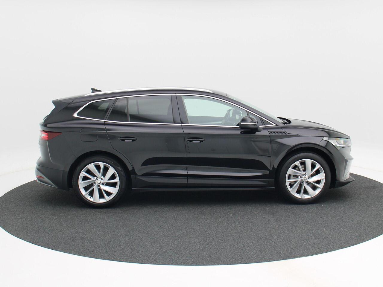 Skoda Enyaq iV 80 204 Pk Automaat | Adaptive Cruise | Stoelverwarming | Stuurverwarming | Navigatie | Trekhaak | 20 Inch | 70.388 Km!!