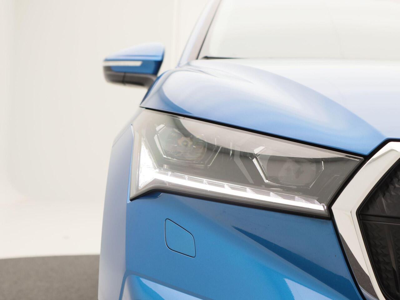 Skoda Enyaq iV 60 | Panoramadak | Adaptive Cruise | Stoelverwarming | 360 Camera | CarPlay | Navigatie | 54.980 Km!!