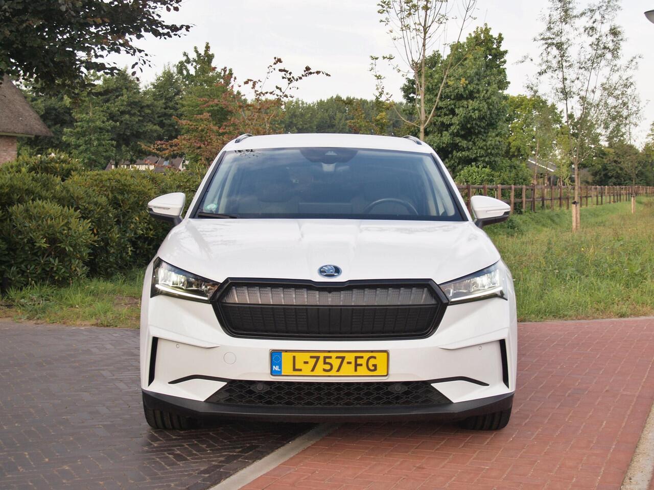Skoda Enyaq iV 80 | Camera | Apple Carplay | Sfeerverlichting | Cruise Control |