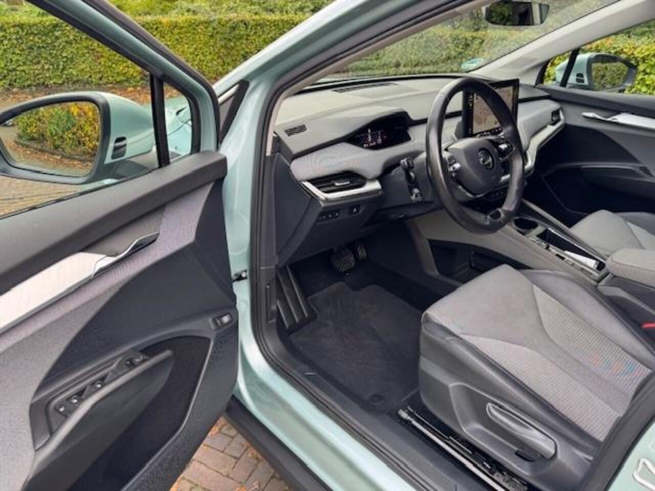 Skoda Enyaq iV 80 BEV 204PK 77KWH/SOH 90% /HLEER/GARANTIE