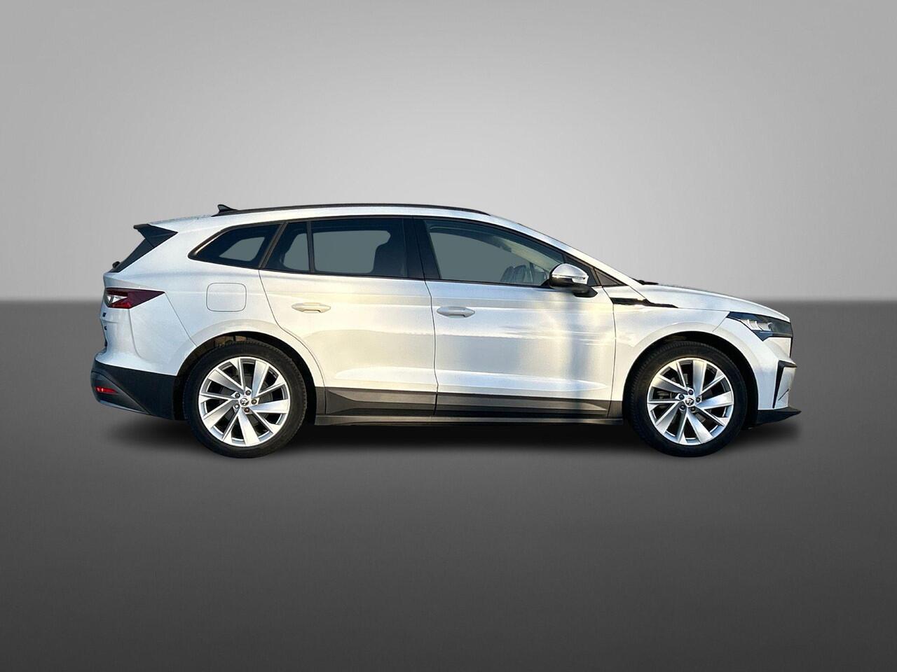 Skoda Enyaq iV 60 180pk | SoH 91% | Parkeersensoren achterzijde | Carplay | Navigatie | Climate Control |