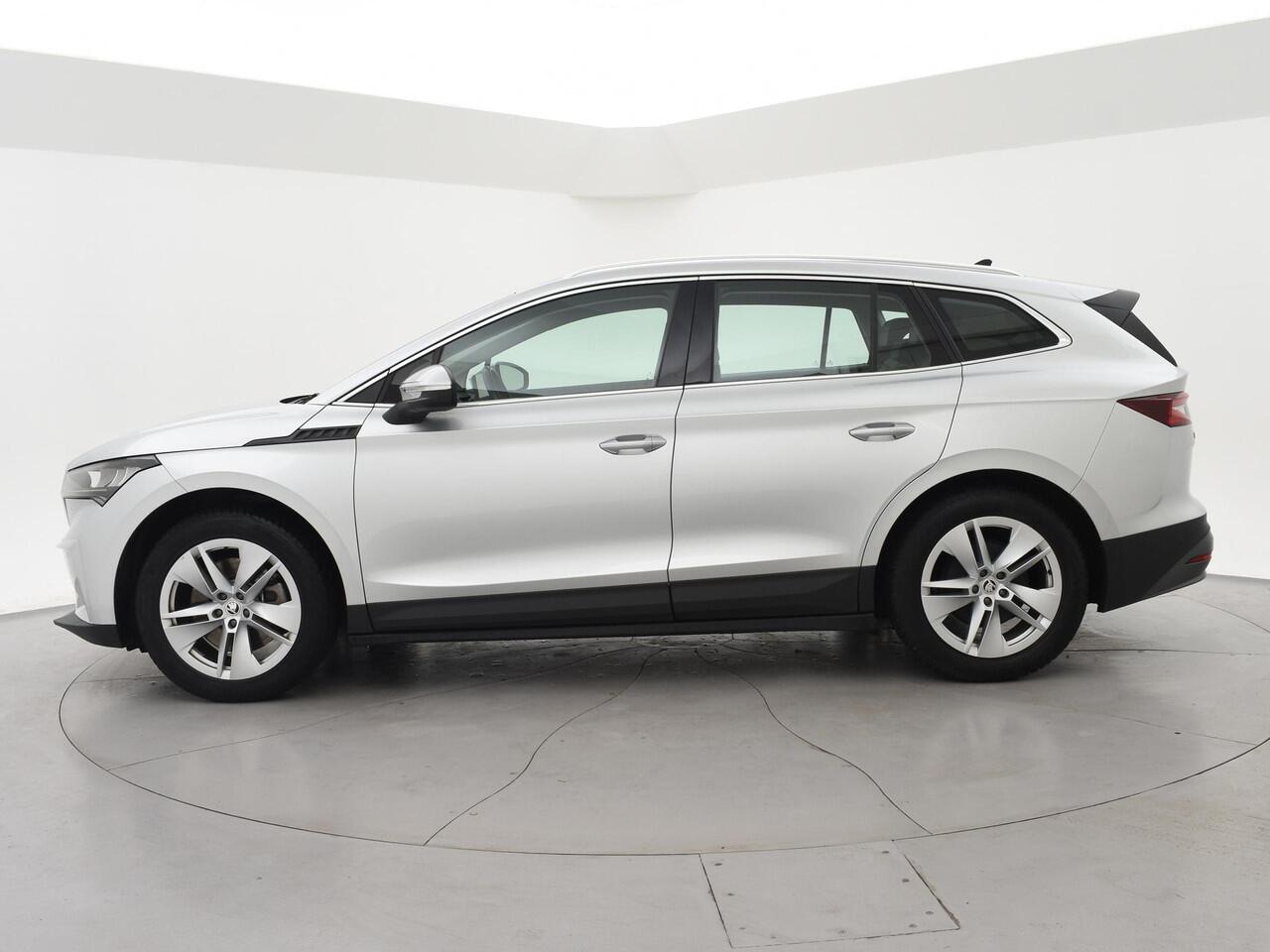 Skoda Enyaq iV 80 + CAMERA | ADAPTIVE CRUISE | SFEERVERLICHTING | CARPLAY | STUURVERW.