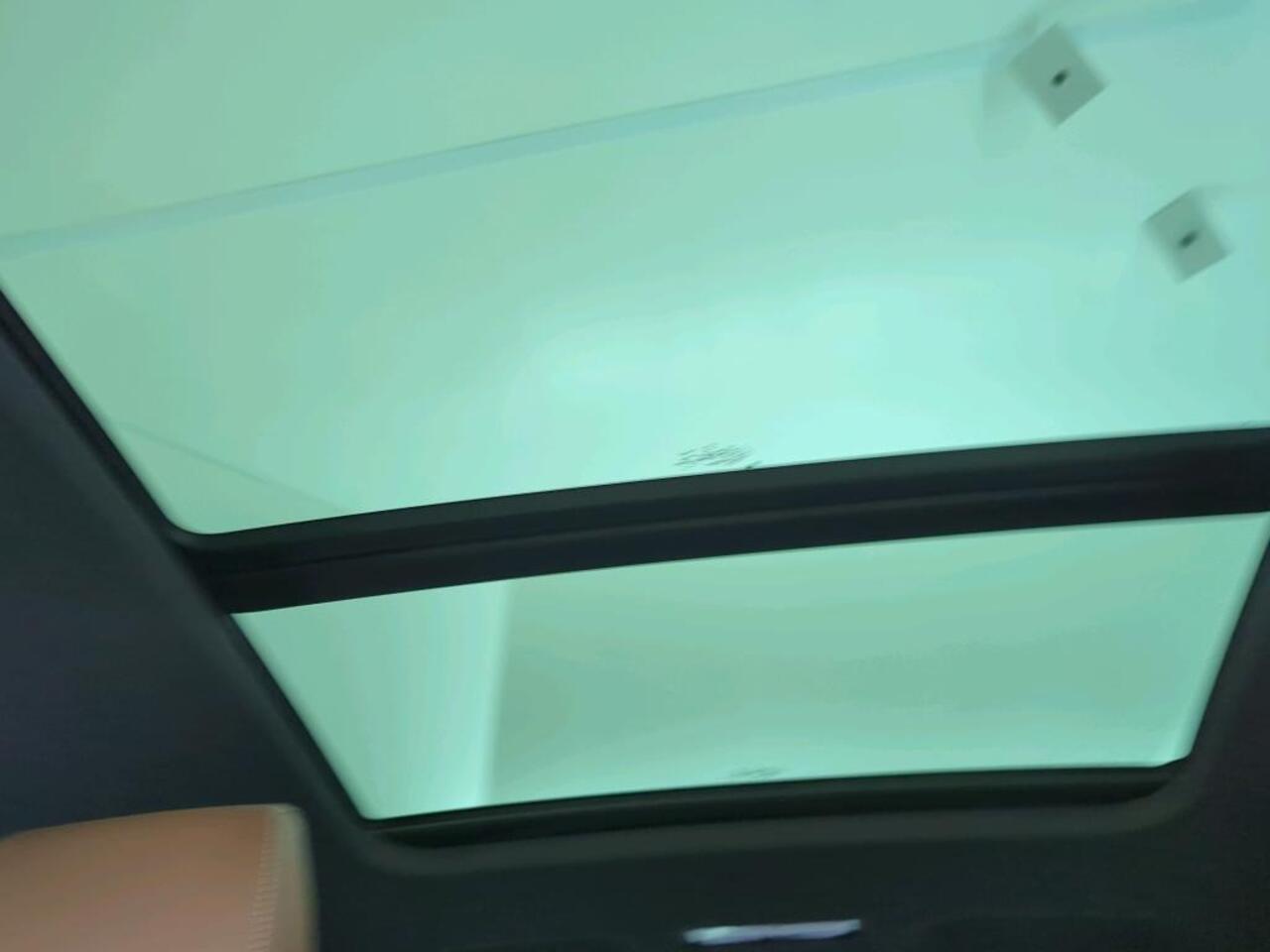 Skoda Enyaq iV 80 iV 80 Founders Edition Black | SOH 94% | Schuifdak | Warmtepo