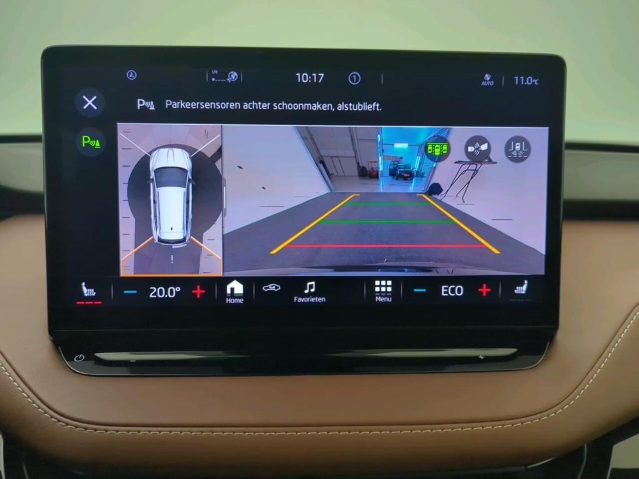 Skoda Enyaq iV 80 iV 80 Founders Edition Black | SOH 94% | Schuifdak | Warmtepo