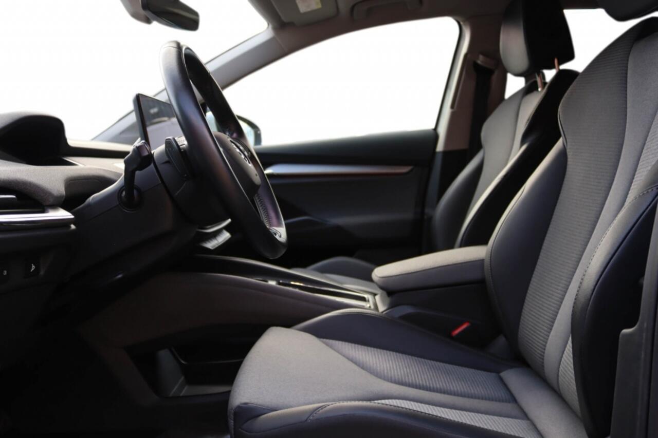 Skoda Enyaq iV 80 Loft 82kWh l 90% SOH l 21 INCH l Stoelverwarming